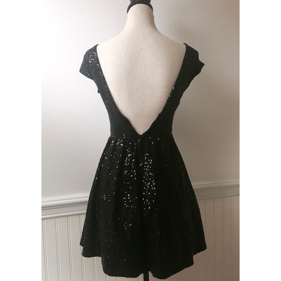 B. Darlin Black Sequin Cap Sleeve Fit and Flare - Picture 3 of 8